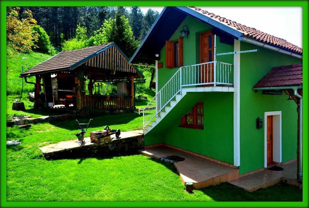 Holiday Home Stara Lika Perusic Exterior photo